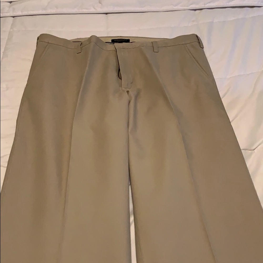 Banana Republic 38 x 32 Chinos Khaki